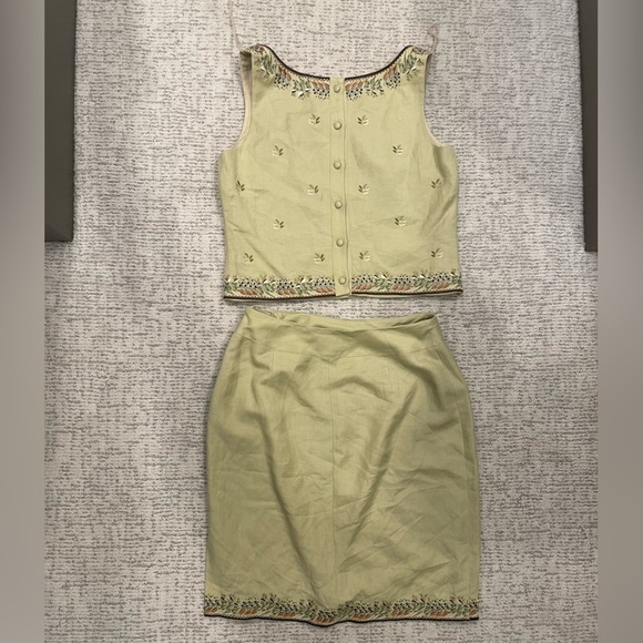 Rare Donna Morgan Linen Set - Picture 2 of 5